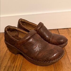 b.o.c. Brown Embossed Mules